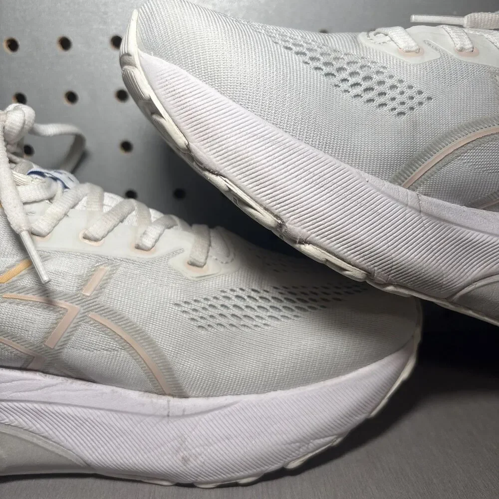 ASICS Gel-Kayano 31 Shoes Mens Size 10 White Blue Running Athletic Sneakers